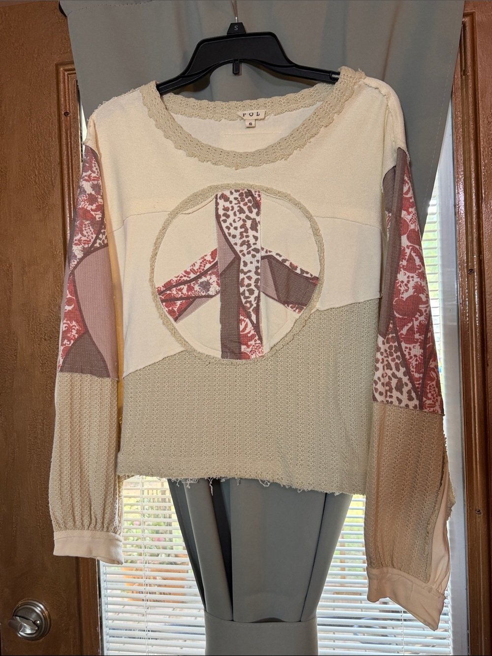 Fall top by POL, size small.